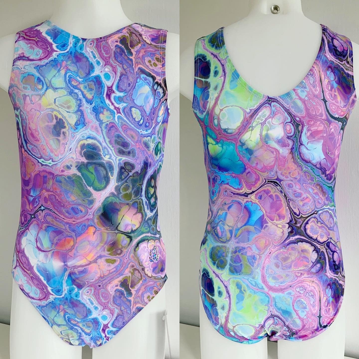 Oil and watercolour training tank